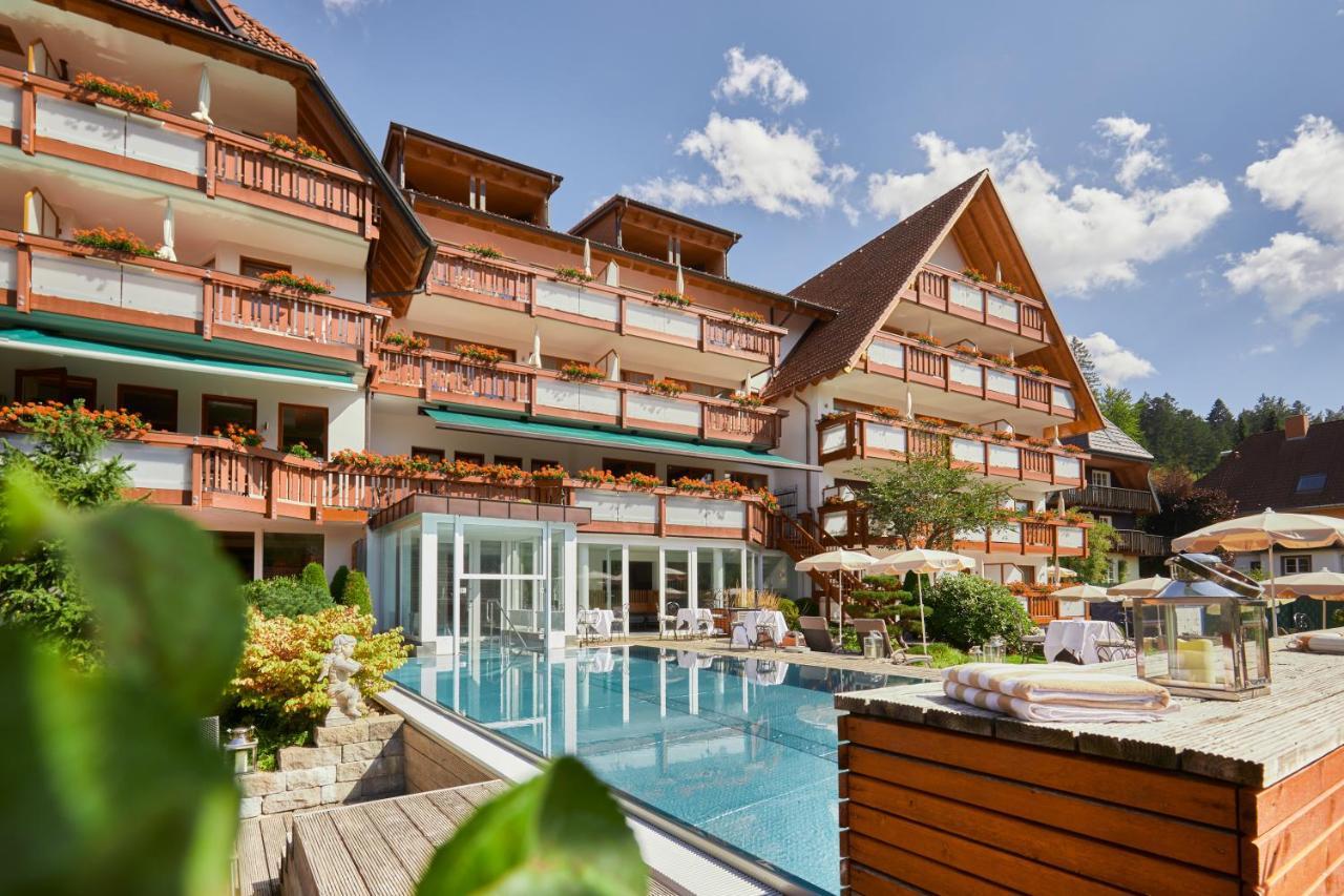 Erfurths Bergfried Ferien & Wellnesshotel ヒンターツァルテン エクステリア 写真