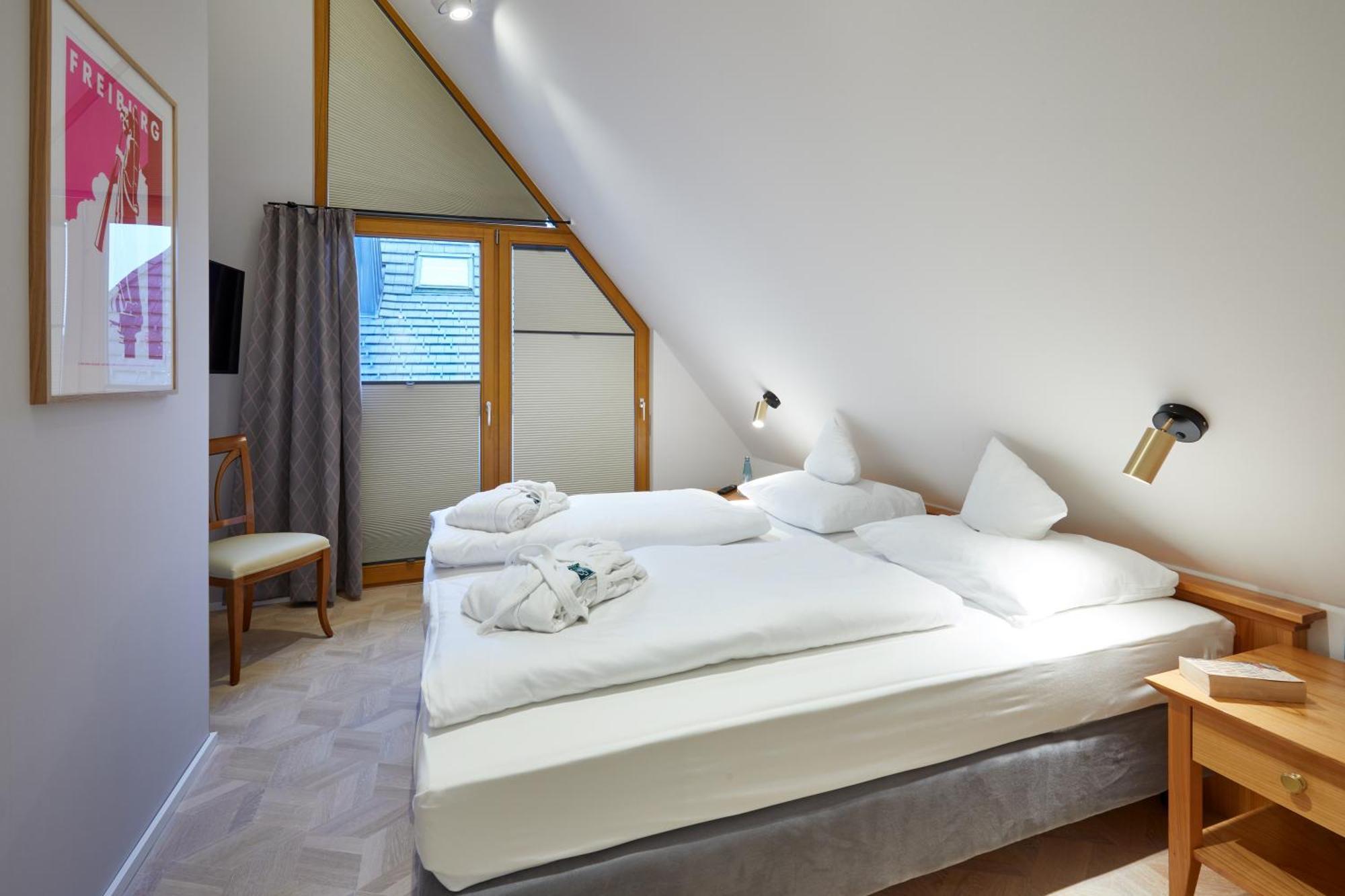 Erfurths Bergfried Ferien & Wellnesshotel ヒンターツァルテン エクステリア 写真